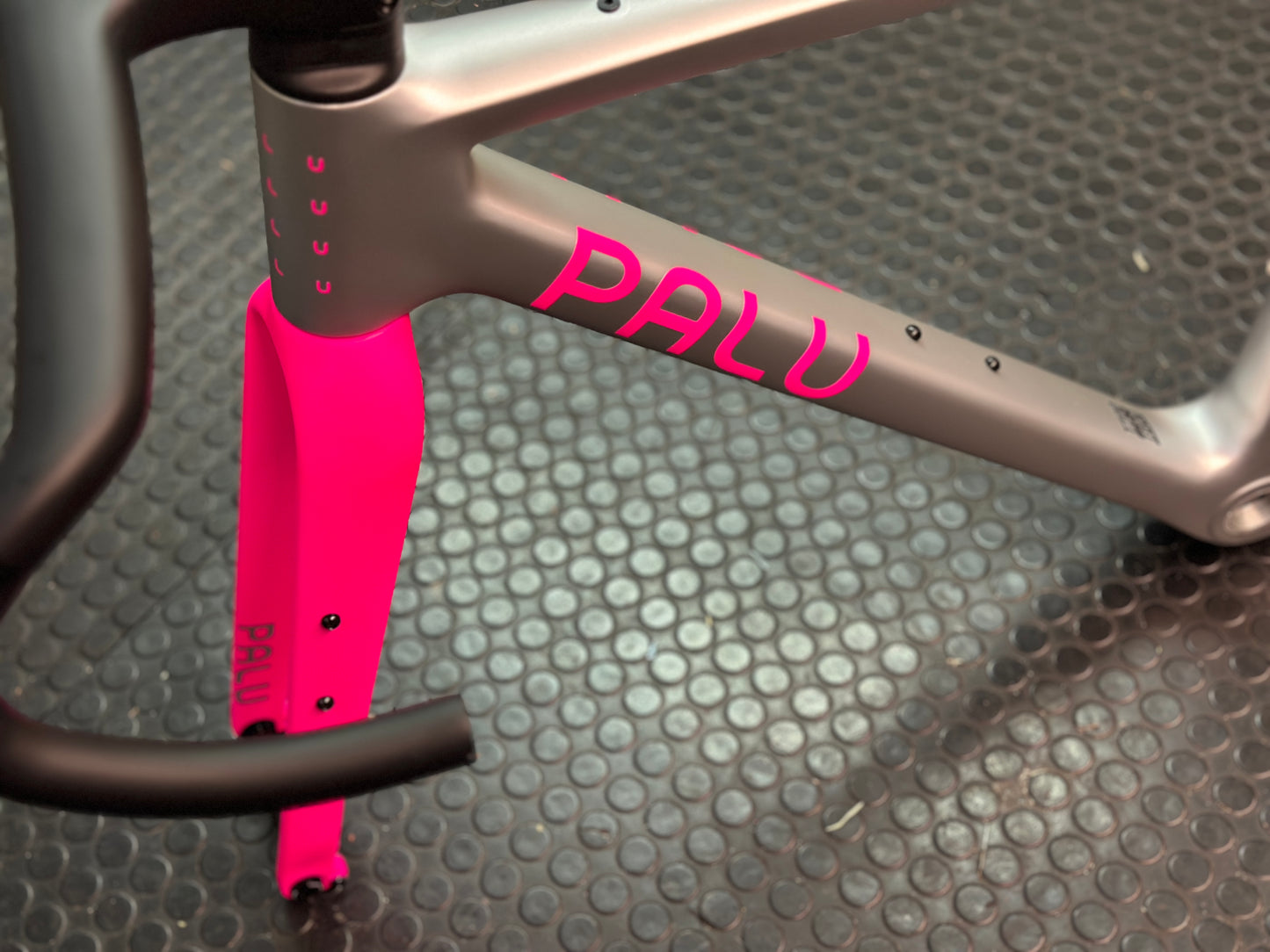 Brand new PALU GREENTEGRATA [+] Bespoke frameset kit - Size 1
