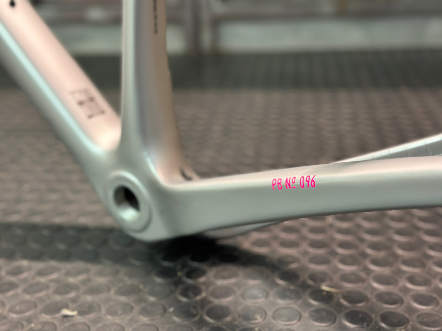 Brand new PALU GREENTEGRATA [+] Bespoke frameset kit - Size 1