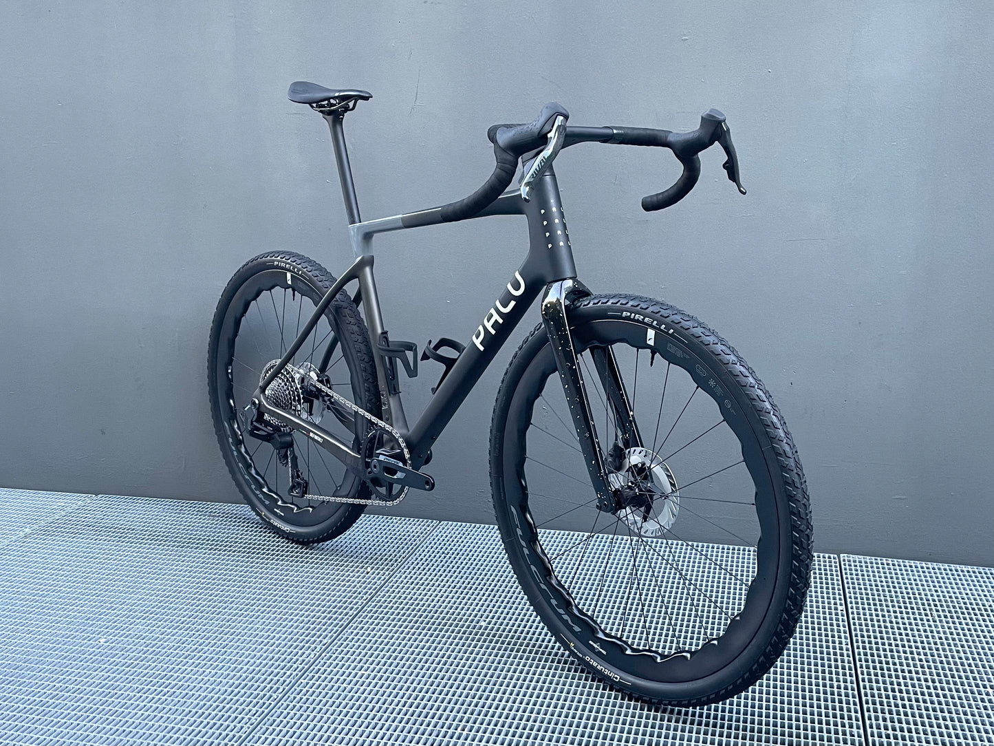 Limited Edition - PALU GREENTEGRATA [+] ANT - Size 5 - Ex Demo/Test